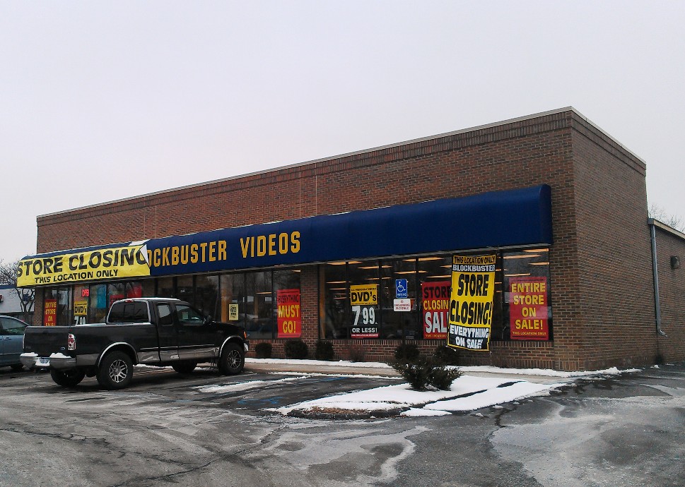 300 Blockbuster Store Closings 2013